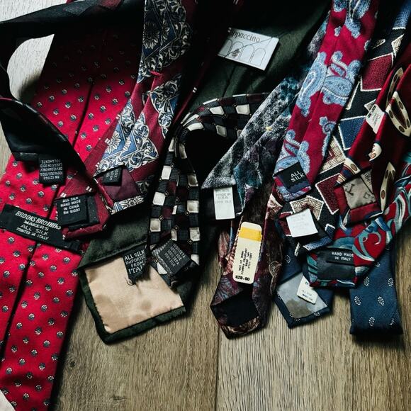 100% Silk bundle of 13 ties - Picture 6 of 10